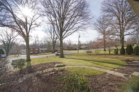 420 Deanview Dr, Cincinnati, OH 45224 photo 36