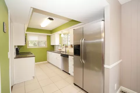 420 Deanview Dr, Cincinnati, OH 45224 photo 6