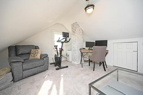 5815 Bramble Ave, Cincinnati, OH 45227 photo 32