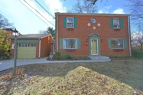 2859 Westbrook Dr, Cincinnati, OH 45211 photo 1
