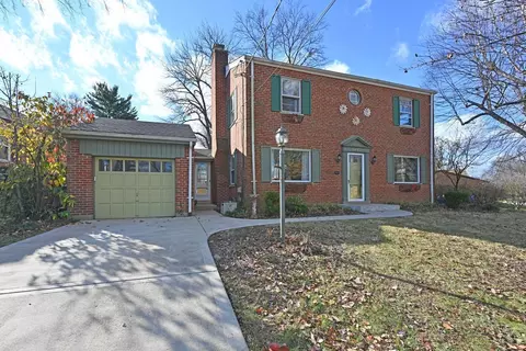 2859 Westbrook Dr, Cincinnati, OH 45211 photo 2