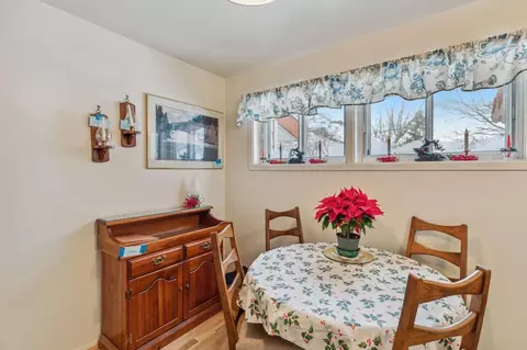 779 Colbert Cir, Forest Park, OH 45240 photo 6