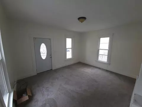 135 Sixth St, Franklin, OH 45005 photo 5