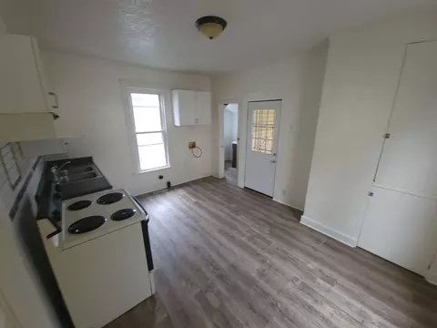 135 Sixth St, Franklin, OH 45005 photo 6