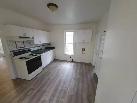 135 Sixth St, Franklin, OH 45005 photo 7