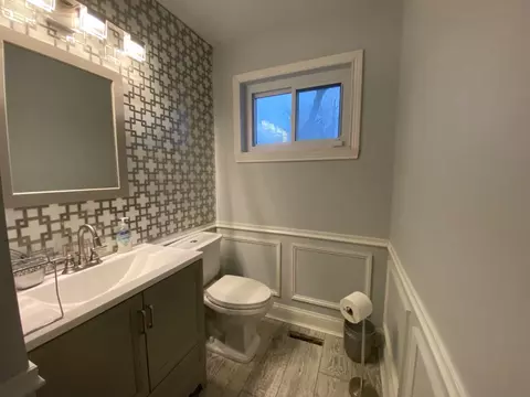 8422 Daly Rd, Cincinnati, OH 45231 photo 10