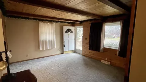 9444 Coogan Dr, Cincinnati, OH 45231 photo 5