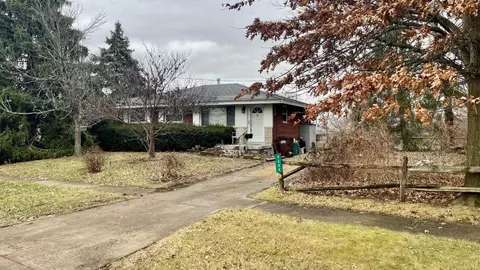9444 Coogan Dr, Cincinnati, OH 45231 photo 1