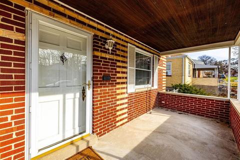 5148 Highview Dr, Cincinnati, OH 45238 photo 3