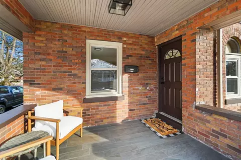6710 Buckingham Pl, Cincinnati, OH 45227 photo 4