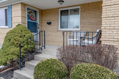 5766 Timrick Ct, Cincinnati, OH 45238 photo 3