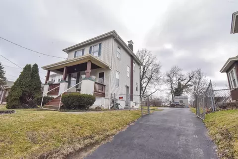 4853 Prosperity Pl, Cincinnati, OH 45238 photo 1