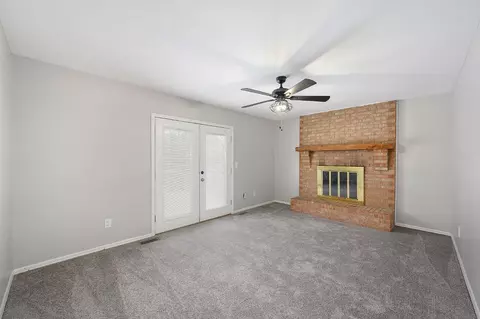 1001 Hearthstone Dr, Cincinnati, OH 45231 photo 11