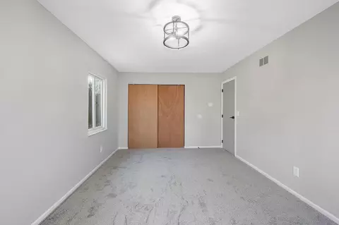 1001 Hearthstone Dr, Cincinnati, OH 45231 photo 18