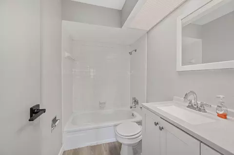 1001 Hearthstone Dr, Cincinnati, OH 45231 photo 17