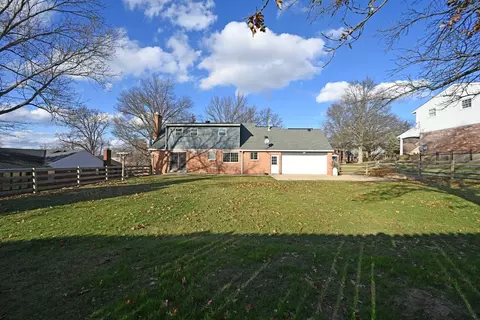 4575 Farview Ln, Cincinnati, OH 45247 photo 41