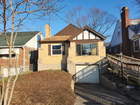 6840 Roe St, Cincinnati, OH 45227 photo 1