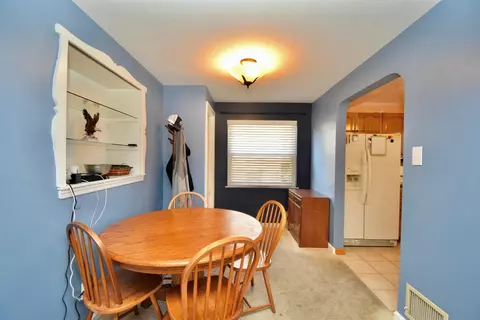 5863 Devon Ct, Cincinnati, OH 45248 photo 7