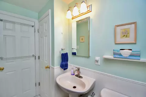 5863 Devon Ct, Cincinnati, OH 45248 photo 23