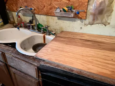 4703 Ward St, Cincinnati, OH 45227 photo 7