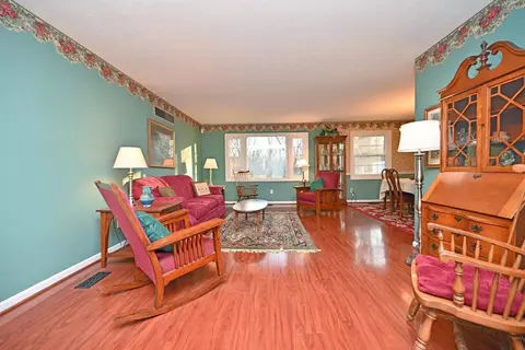 1043 Waycross Rd, Forest Park, OH 45240 photo 5