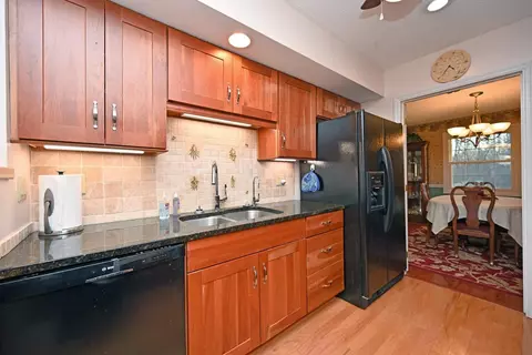 1043 Waycross Rd, Forest Park, OH 45240 photo 12