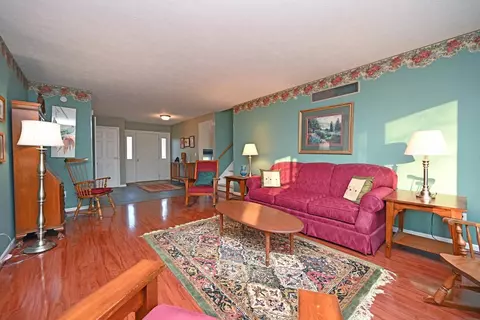 1043 Waycross Rd, Forest Park, OH 45240 photo 8