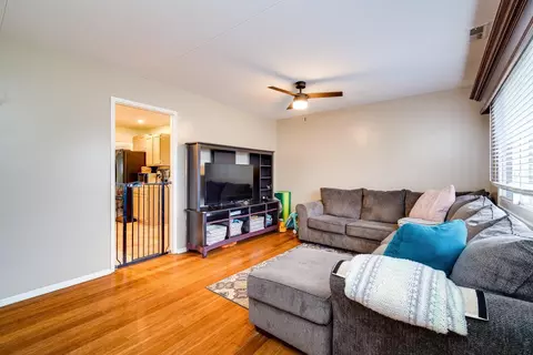 8780 Killarney Ct, Cincinnati, OH 45236 photo 6