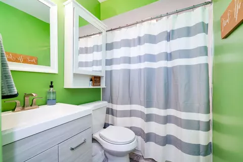 8780 Killarney Ct, Cincinnati, OH 45236 photo 16