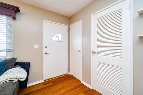 8780 Killarney Ct, Cincinnati, OH 45236 photo 5