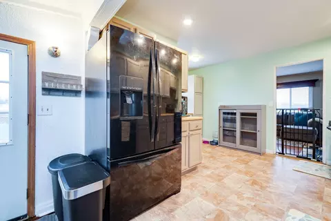 8780 Killarney Ct, Cincinnati, OH 45236 photo 13