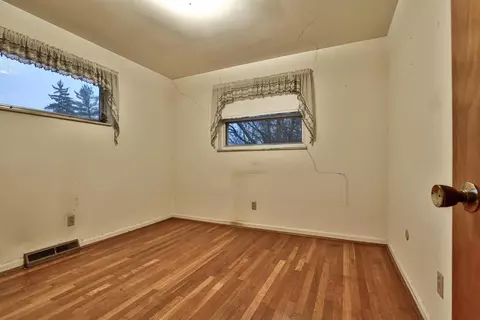 2833 Almester Dr, Cincinnati, OH 45211 photo 18
