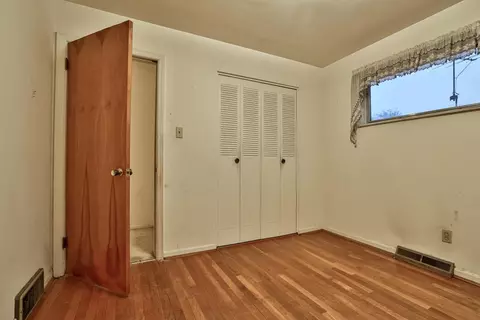 2833 Almester Dr, Cincinnati, OH 45211 photo 19