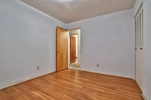 2833 Almester Dr, Cincinnati, OH 45211 photo 17