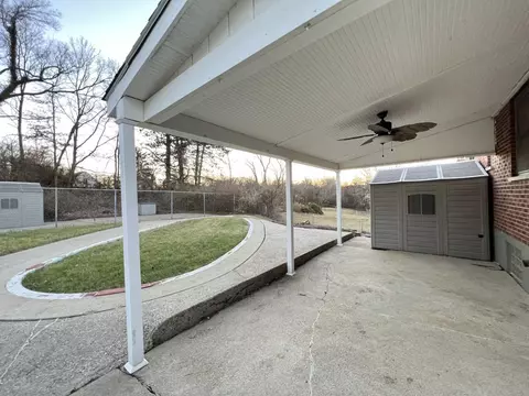 2517 Airy Ct, Cincinnati, OH 45239 photo 9