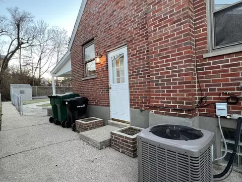 2517 Airy Ct, Cincinnati, OH 45239 photo 11