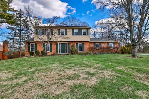 2614 Oldforge Ln, Cincinnati, OH 45244 photo 1