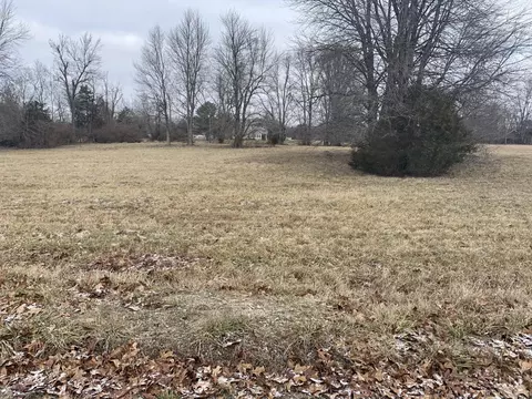 105 Stallion Dr, Jackson Twp, OH 45171