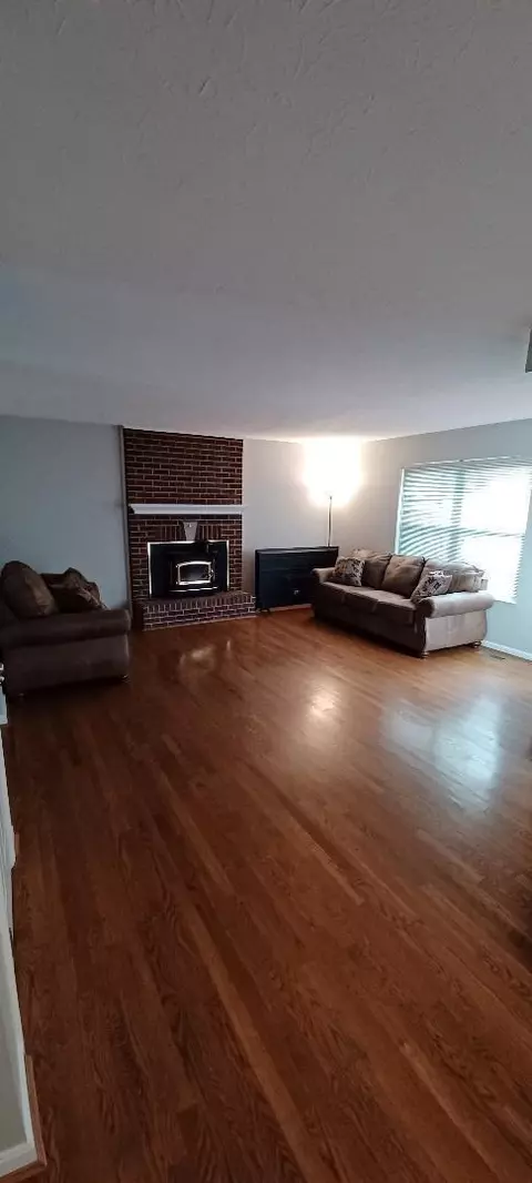 659 Mccormick Ln, Cincinnati, OH 45245 photo 10