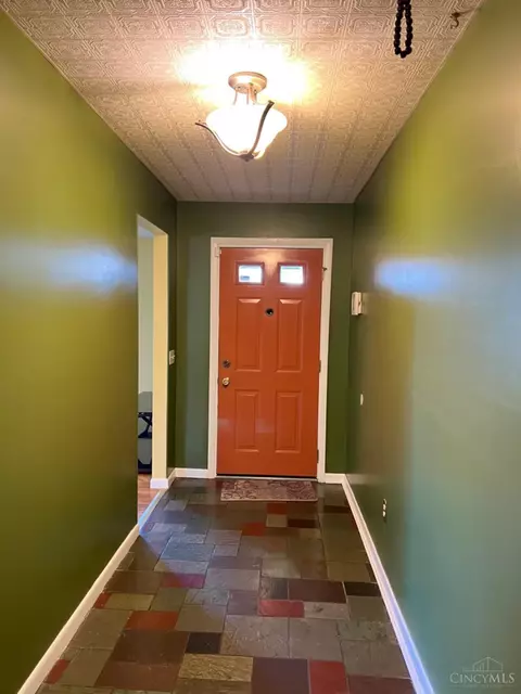 9071 Millcliff Dr, Cincinnati, OH 45231 photo 7