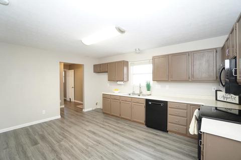 203 Deershadow Rd, Maineville, OH 45039 photo 8
