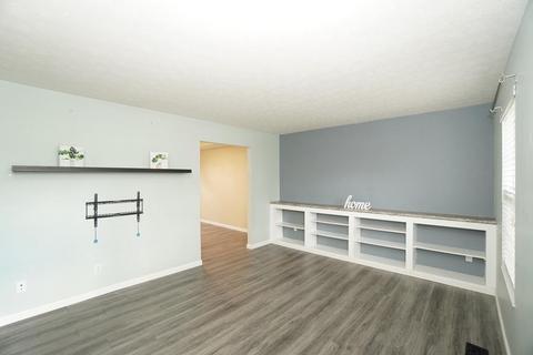 203 Deershadow Rd, Maineville, OH 45039 photo 4