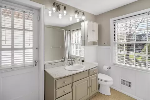 2345 Easthill Ave, Cincinnati, OH 45208 photo 20