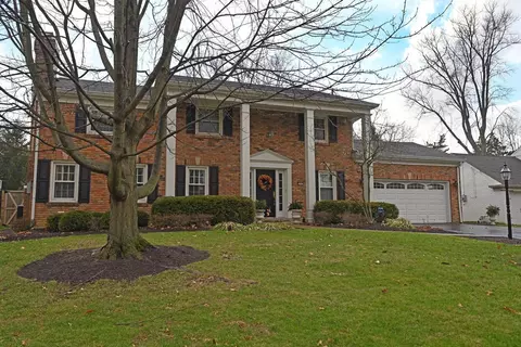 6545 Westover Cir, Cincinnati, OH 45236 photo 2