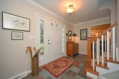 6545 Westover Cir, Cincinnati, OH 45236 photo 3