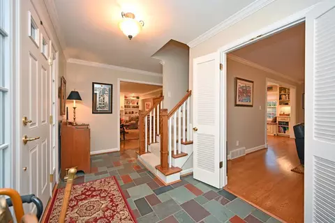 6545 Westover Cir, Cincinnati, OH 45236 photo 4