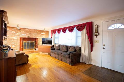 623 Sonny Ln, Cincinnati, OH 45244 photo 5