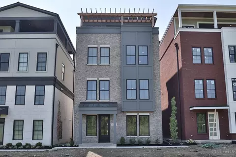 5098 Arabella Cir, Blue Ash, OH 45242