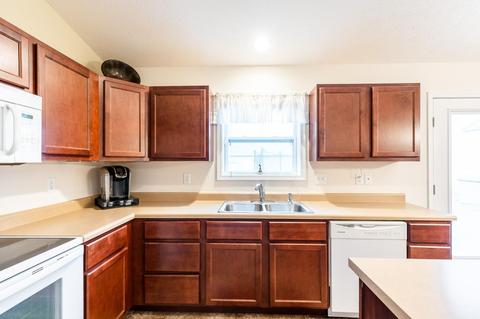 9725 Conklin Rd, Blue Ash, OH 45242 photo 17