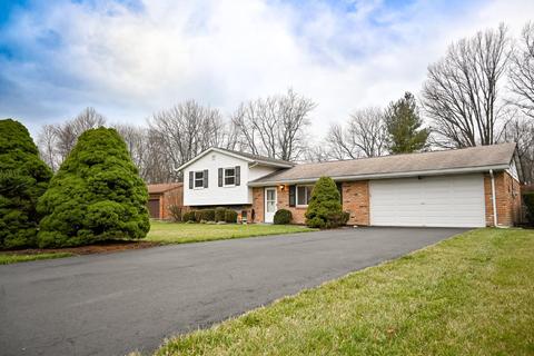 621 Terrace View Dr, Cincinnati, OH 45255 photo 2
